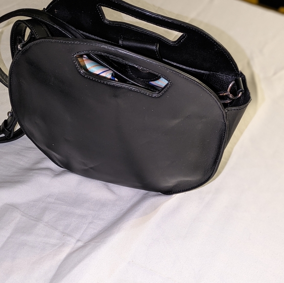 Next2New - Picture 5 of 5